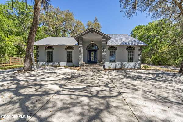 3 Acres of Land with Home for Sale in Hawthorne, Florida