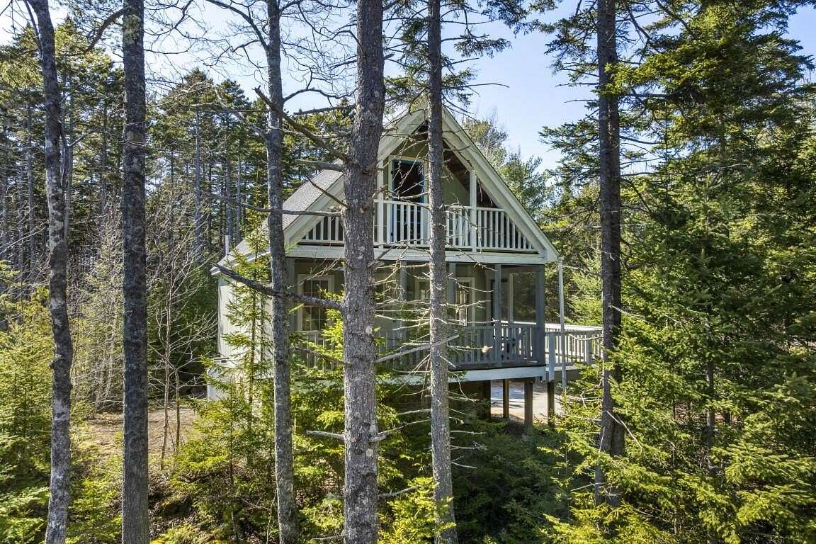 4.75 Acres of Land with Home for Sale in Southport, Maine