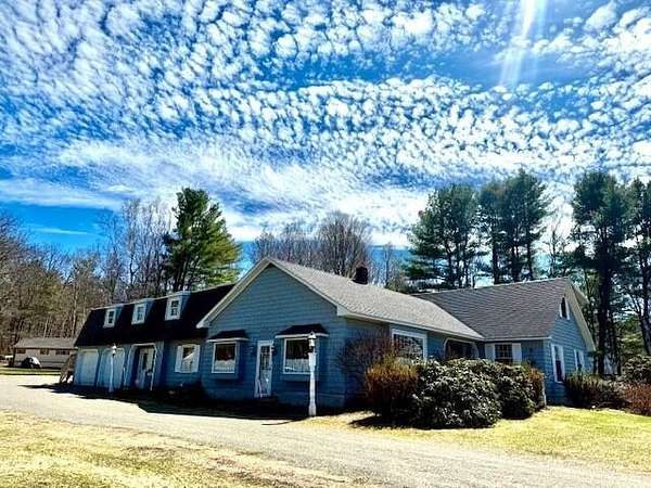 3.28 Acres of Improved Commercial Land for Sale in Belgrade, Maine