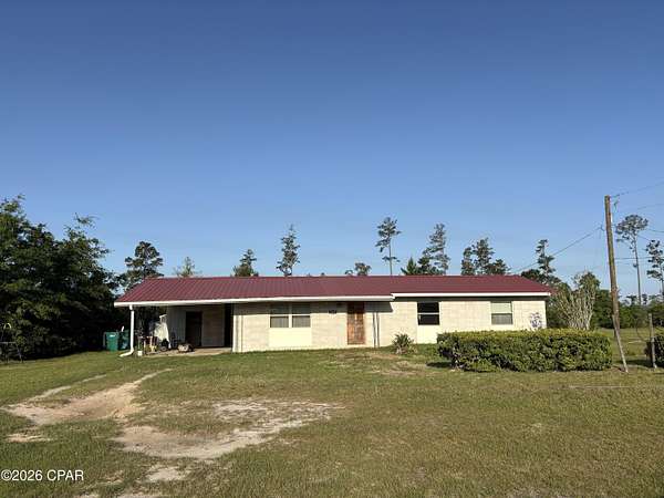 1.64 Acres of Improved Mixed-Use Land for Sale in Marianna, Florida