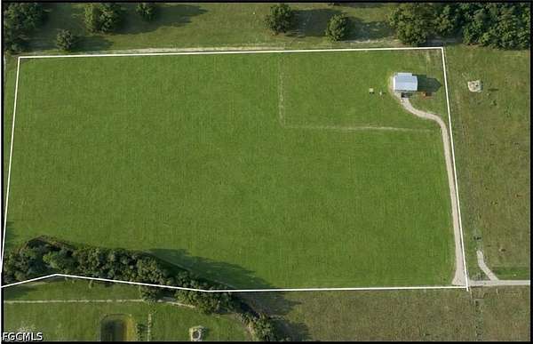 20 Acres of Agricultural & Residential Land for Sale in LaBelle, Florida