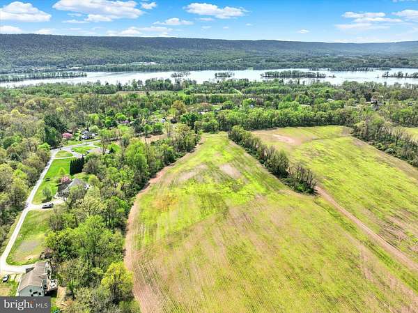 5.43 Acres of Residential Land for Sale in Dauphin, Pennsylvania