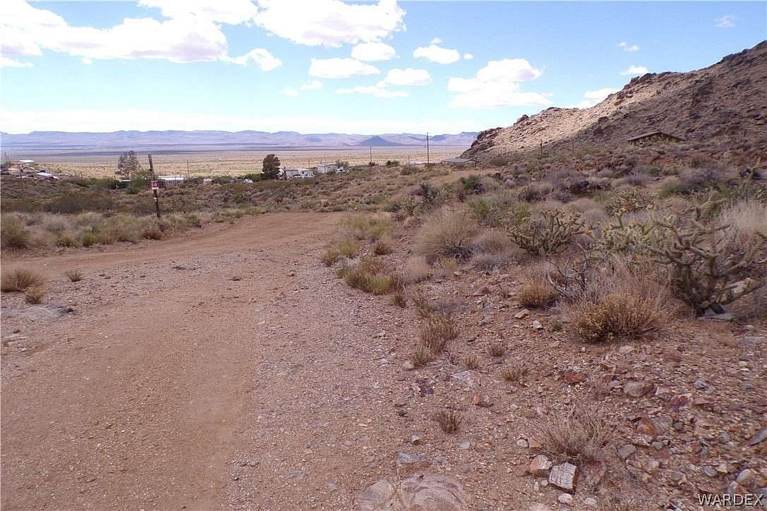 3.43 Acres of Mixed-Use Land for Sale in Golden Valley, Arizona