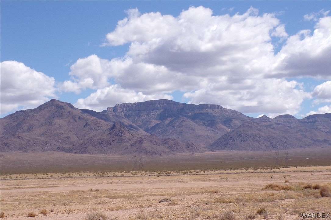1 Acre of Residential Land for Sale in Kingman, Arizona