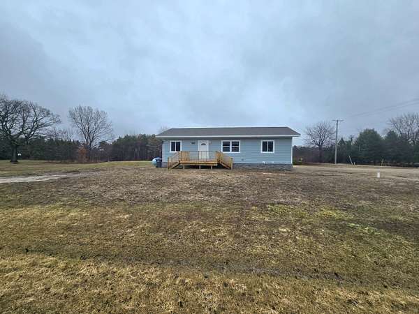 1.55 Acres of Land with Home for Sale in South Haven, Michigan