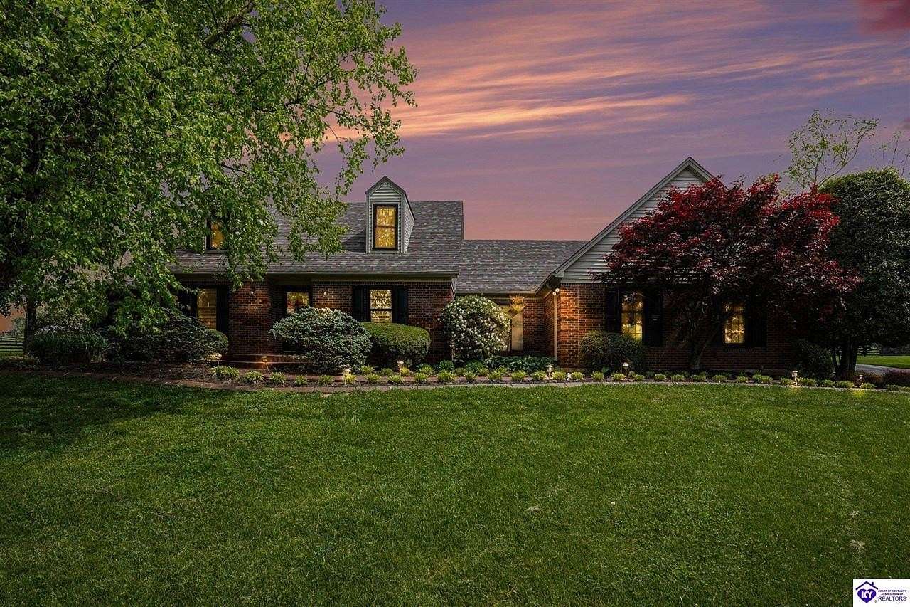 5 Acres of Land with Home for Sale in Simpsonville, Kentucky