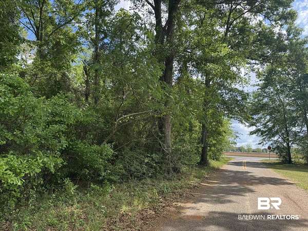 3.47 Acres of Residential Land for Sale in Jay, Florida