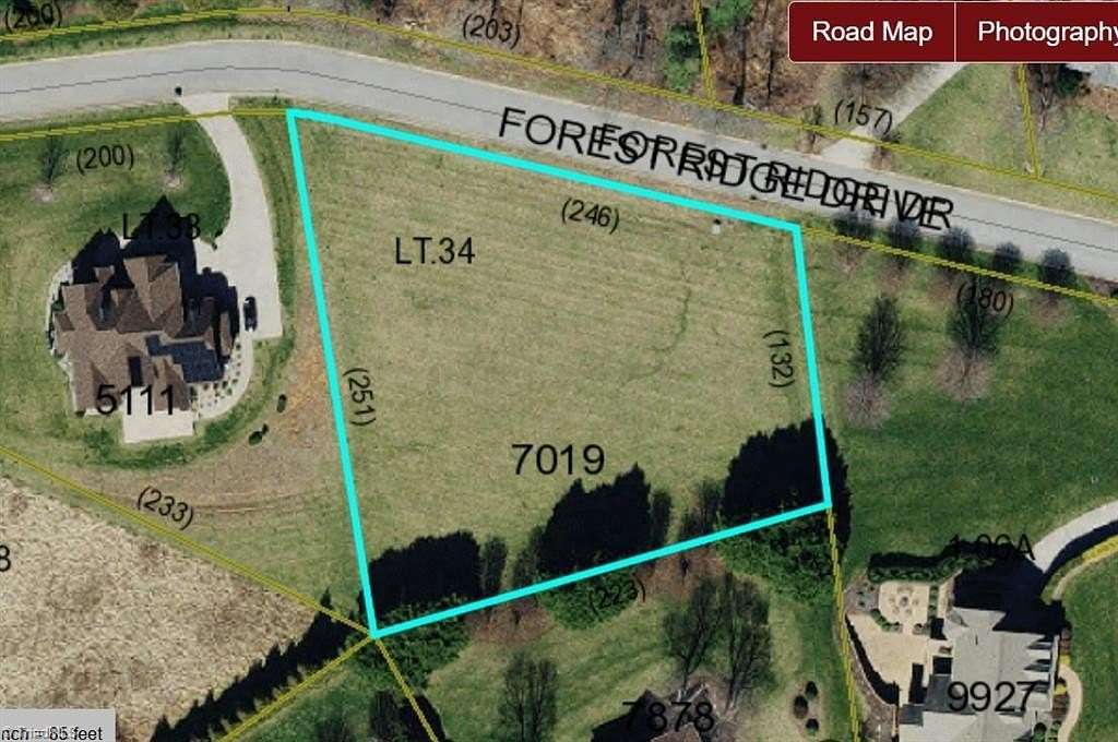 0.98 Acres of Residential Land for Sale in Wilkesboro, North Carolina