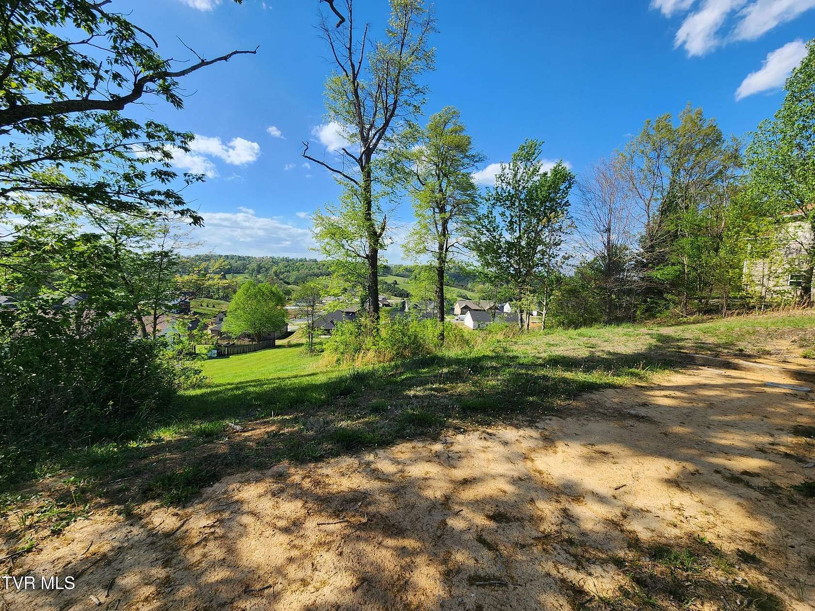 0.83 Acres of Residential Land for Sale in Jonesborough, Tennessee