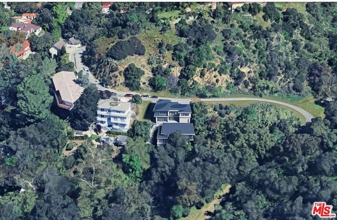 0.19 Acres of Residential Land for Sale in Glendale, California