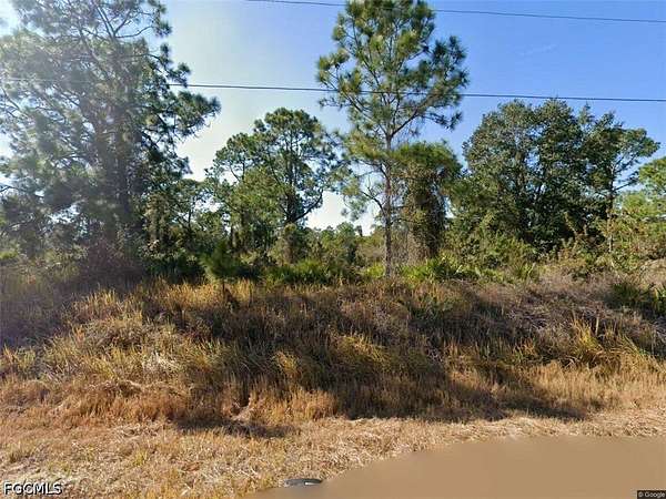 1 Acre of Residential Land for Sale in Lehigh Acres, Florida