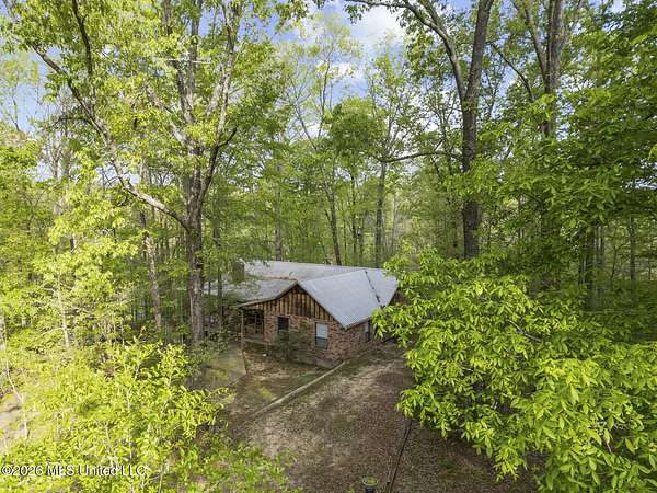 4.79 Acres of Land with Home for Sale in Vicksburg, Mississippi