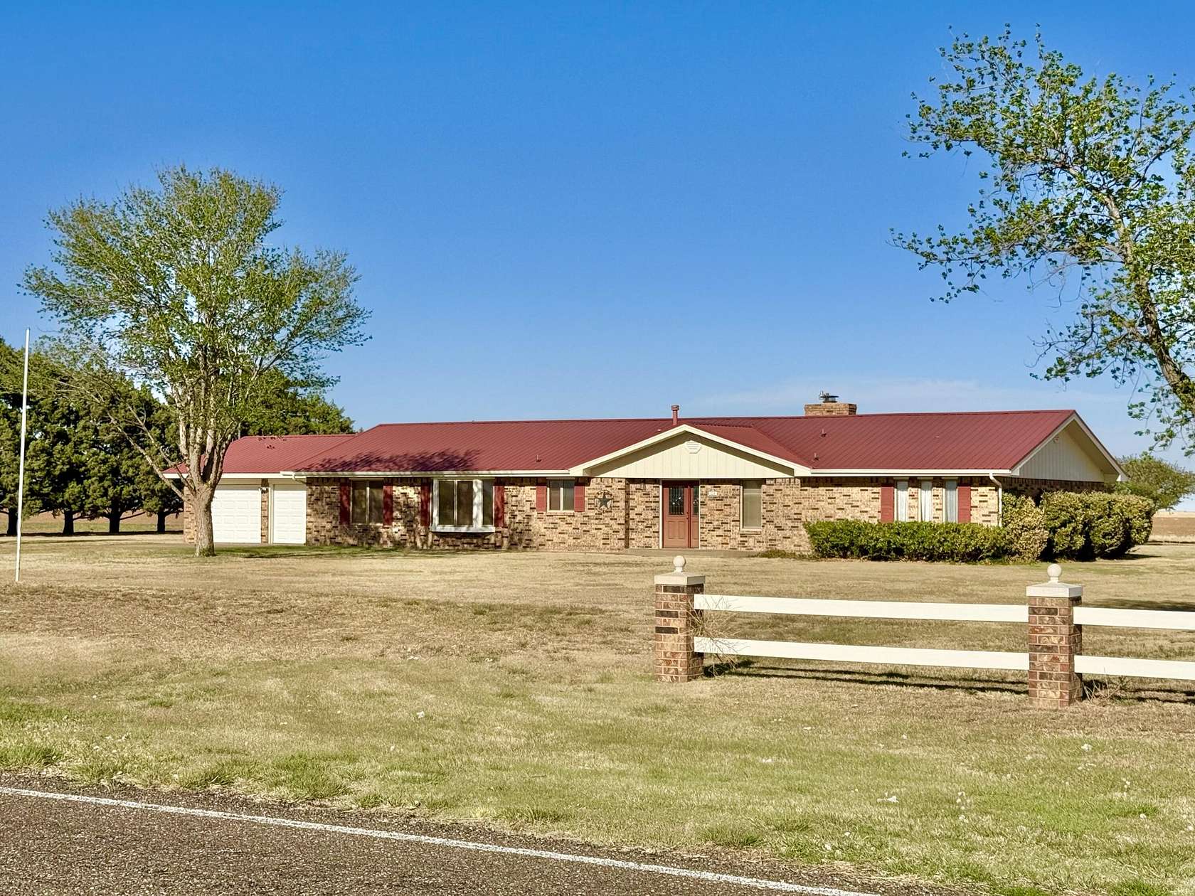 4.16 Acres of Land with Home for Sale in Plainview, Texas