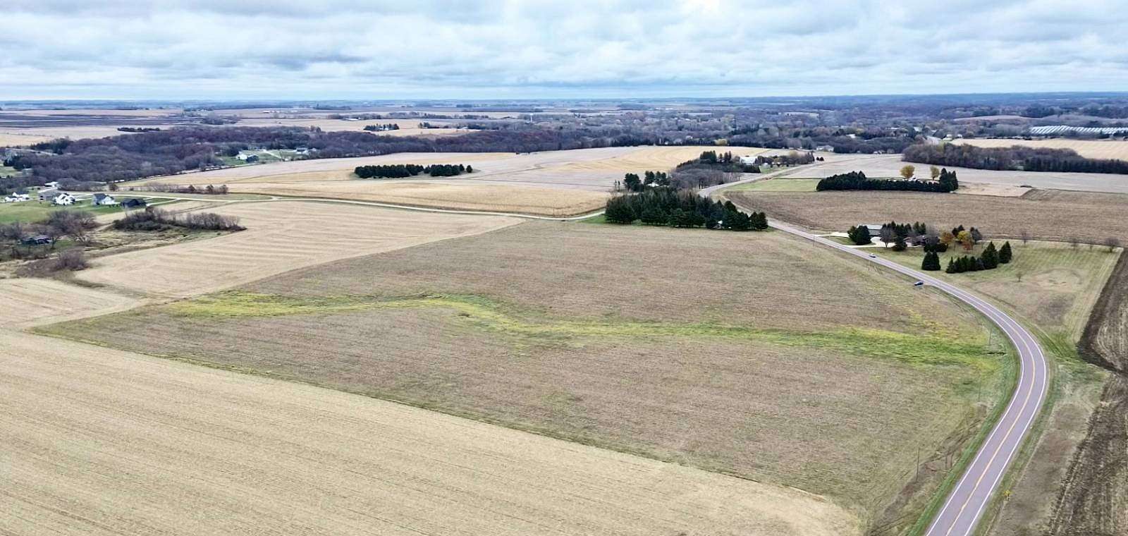 40 Acres of Agricultural Land for Sale in Mantorville, Minnesota