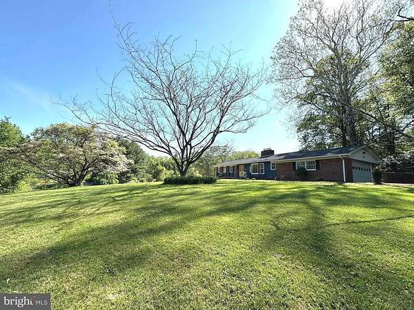 2 Acres of Land with Home for Sale in Ashton, Maryland