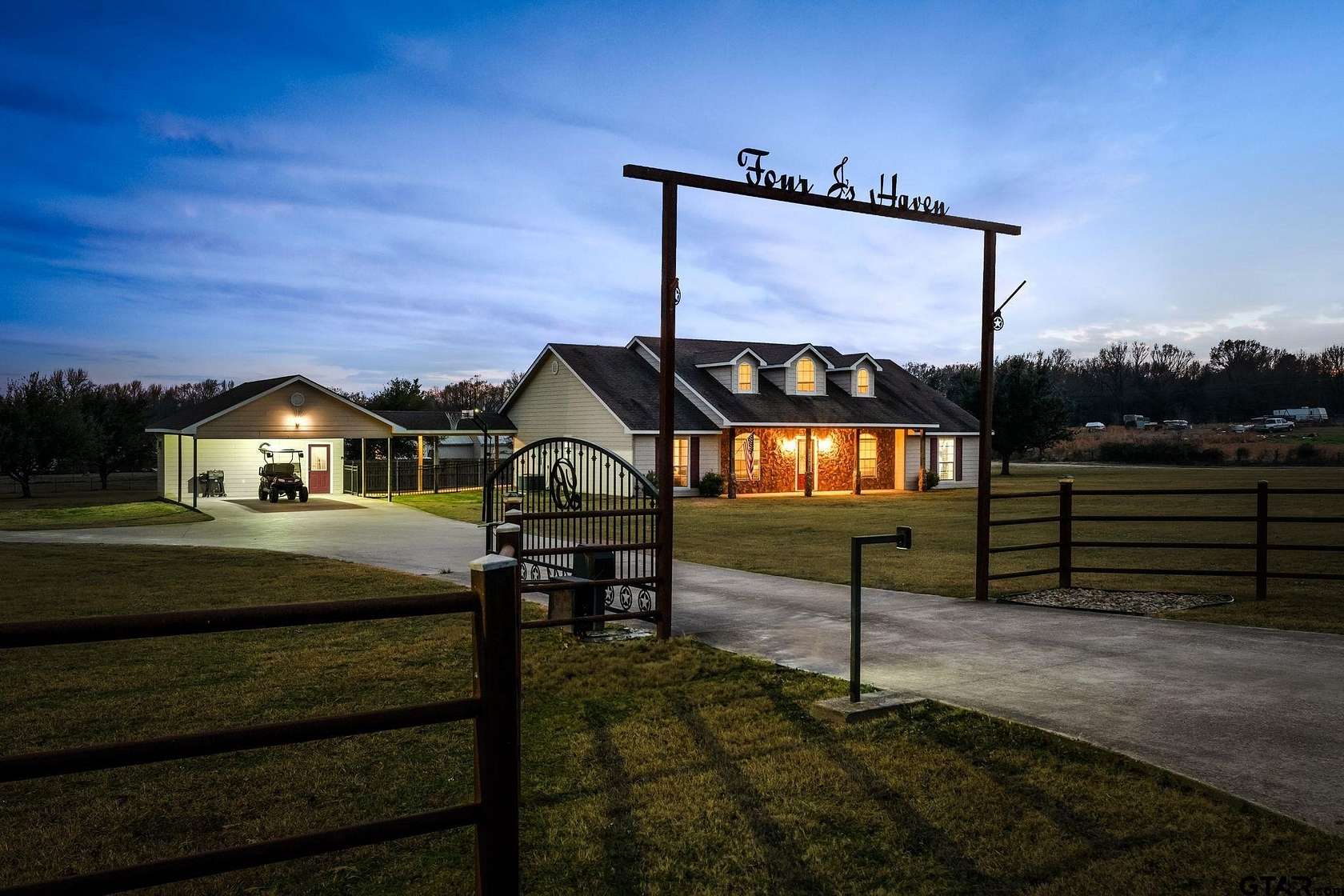 2.11 Acres of Land with Home for Sale in Alba, Texas