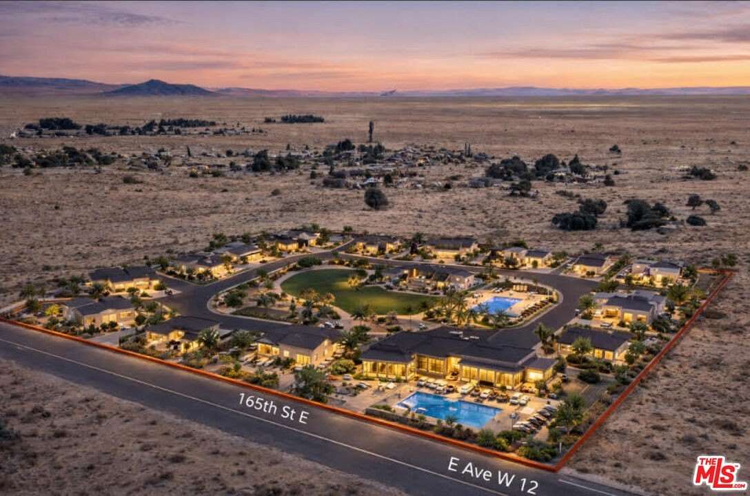 4.69 Acres of Residential Land for Sale in Palmdale, California
