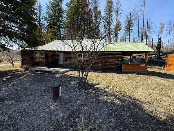 18.4 Acres of Land with Home for Sale in Tonasket, Washington