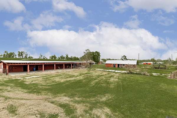 2.75 Acres of Residential Land for Sale in Port Allen, Louisiana