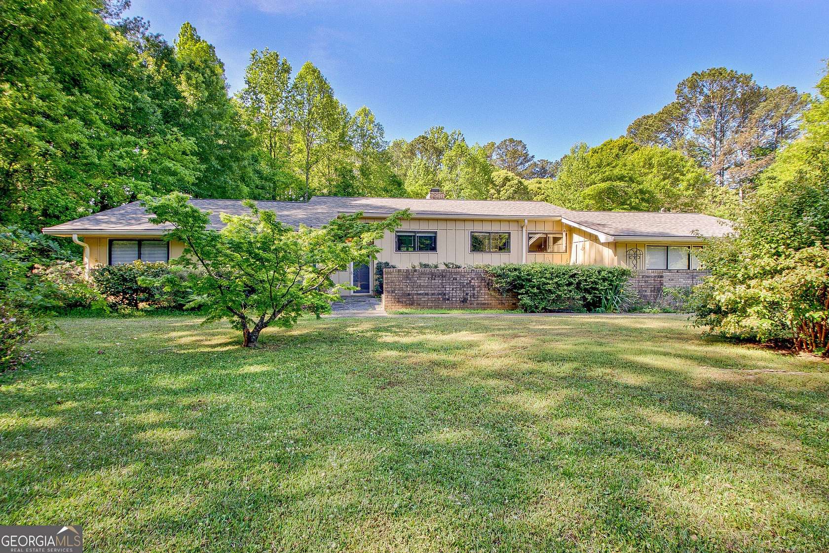 2.5 Acres of Land with Home for Sale in Fayetteville, Georgia