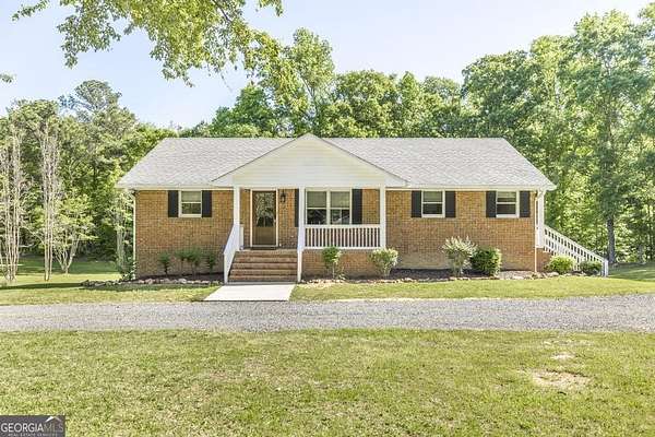 21.5 Acres of Recreational Land with Home for Sale in Roberta, Georgia