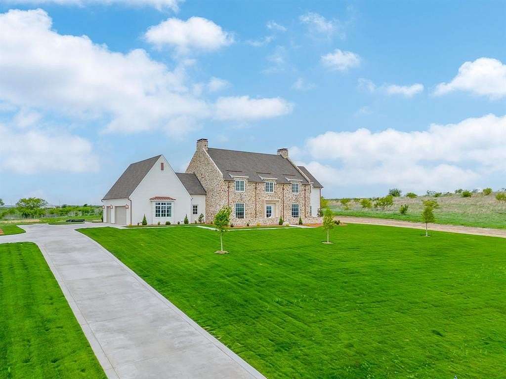 2.1 Acres of Land with Home for Sale in Aledo, Texas