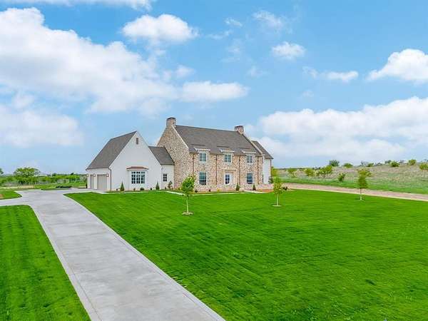 2.1 Acres of Land with Home for Sale in Aledo, Texas