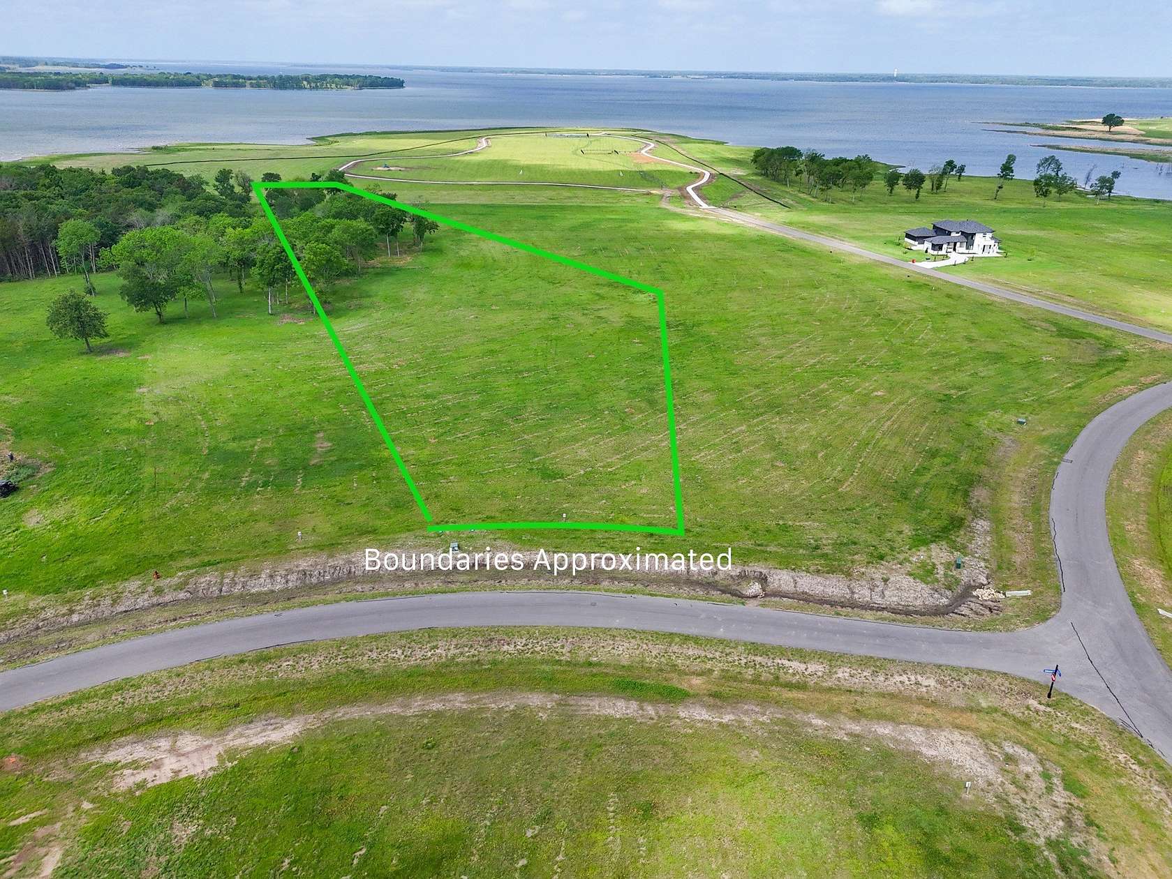 1.7 Acres of Residential Land for Sale in Honey Grove, Texas