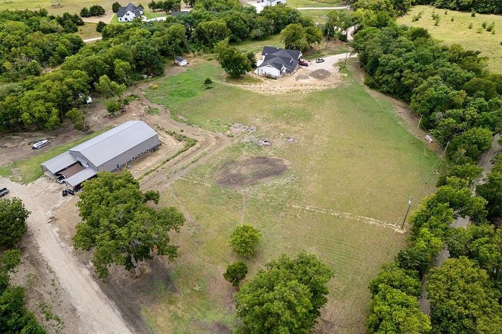 4 Acres of Land for Sale in Lavon, Texas