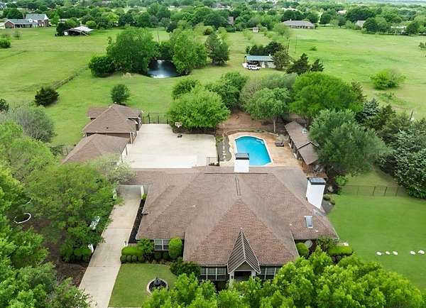 3.54 Acres of Land with Home for Sale in Fairview, Texas
