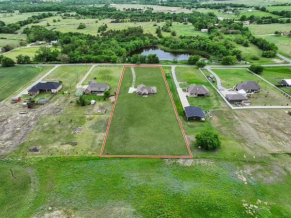 1.88 Acres of Land with Home for Sale in Howe, Texas