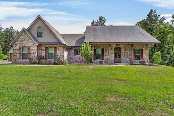 4.38 Acres of Land with Home for Sale in Benton, Louisiana