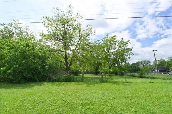 0.2 Acres of Land for Sale in Gainesville, Texas