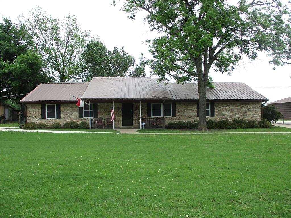 15.2 Acres of Land with Home for Sale in Emory, Texas