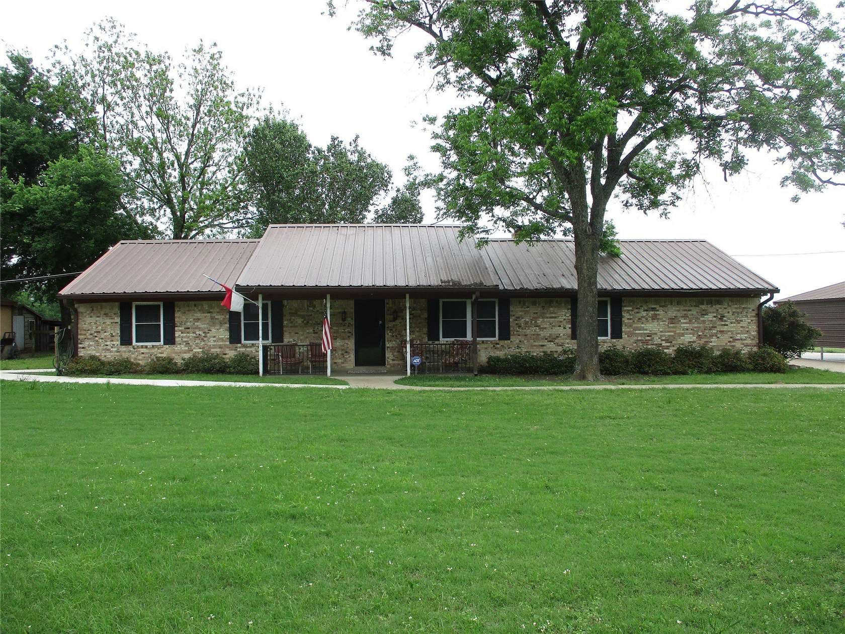 1 Acre of Land with Home for Sale in Emory, Texas