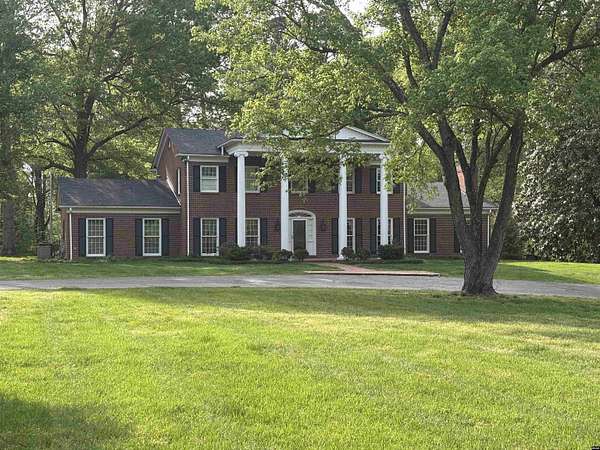 3.46 Acres of Land with Home for Sale in Fulton, Kentucky