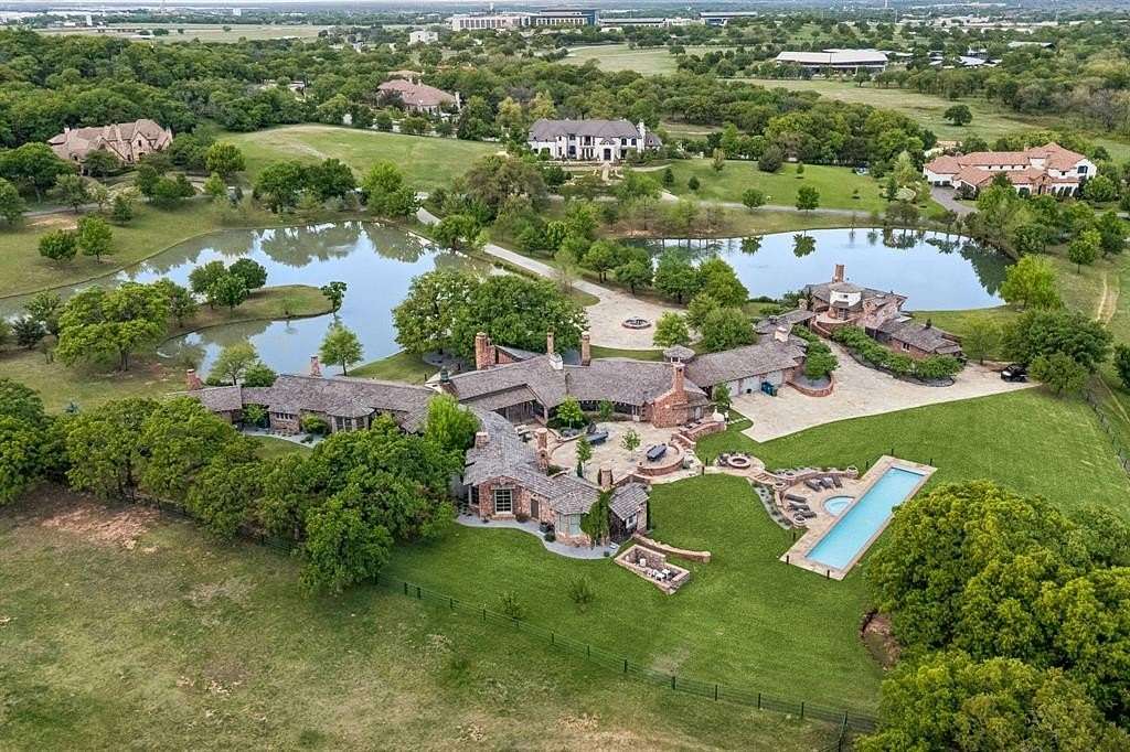 16.5 Acres of Land with Home for Sale in Westlake, Texas