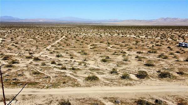 5 Acres of Land for Sale in Johnson Valley, California