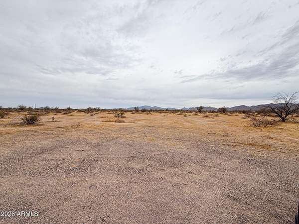 10 Acres of Land for Sale in Maricopa, Arizona