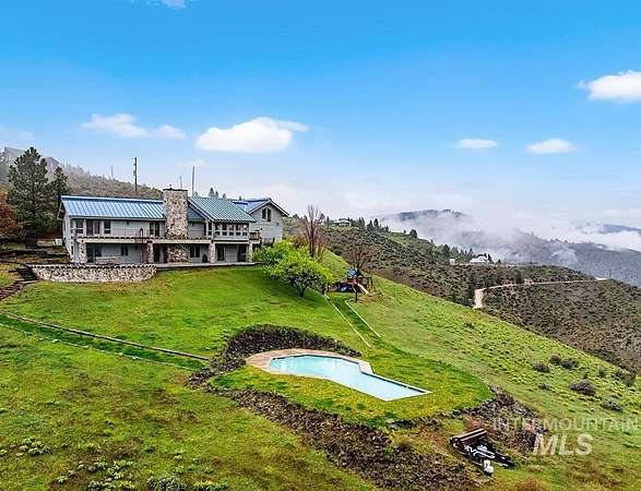 17.2 Acres of Land with Home for Sale in Boise, Idaho