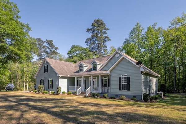 7.5 Acres of Land with Home for Sale in Americus, Georgia