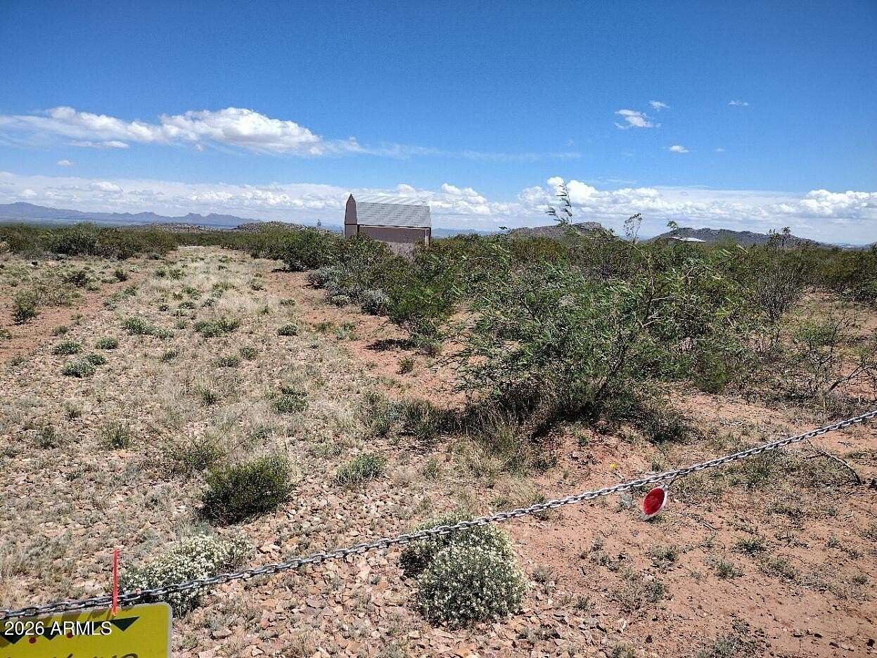 10.1 Acres of Land for Sale in Bisbee, Arizona