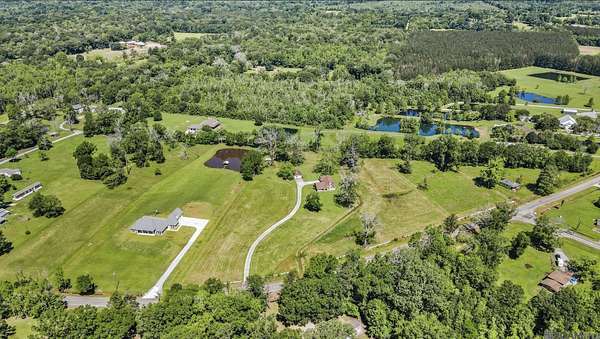 2 Acres of Residential Land for Sale in Central, Louisiana