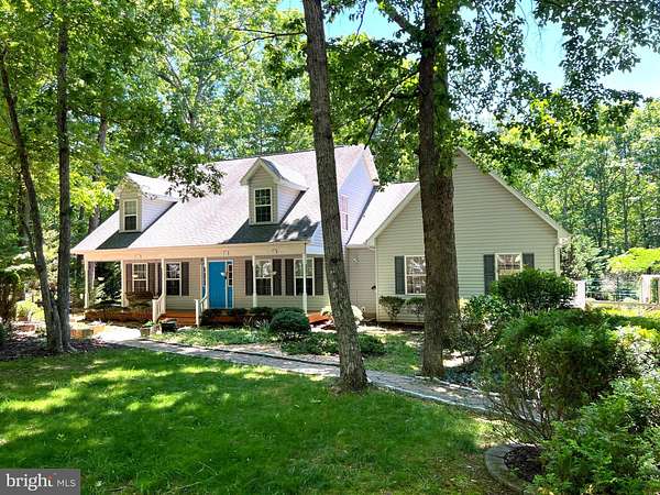 1.84 Acres of Land with Home for Sale in Mineral, Virginia