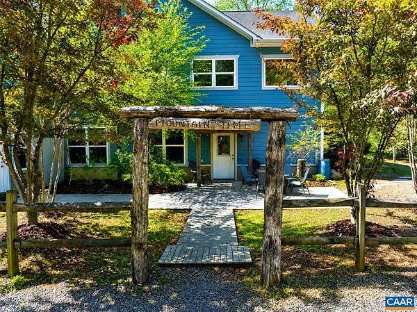 22 Acres of Land with Home for Sale in Charlottesville, Virginia