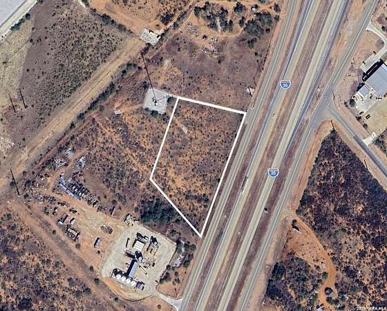 4 Acres of Land for Sale in Cotulla, Texas