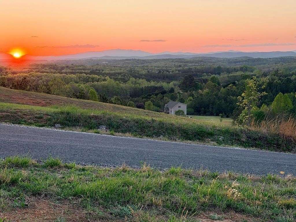 5.76 Acres of Residential Land for Sale in Appomattox, Virginia