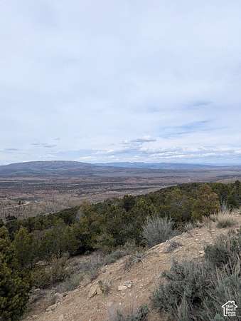 10 Acres of Land for Sale in Fruitland, Utah