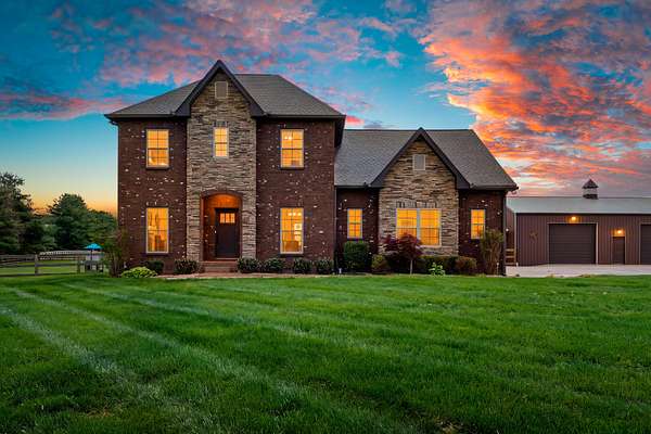 8.2 Acres of Land with Home for Sale in Springfield, Tennessee