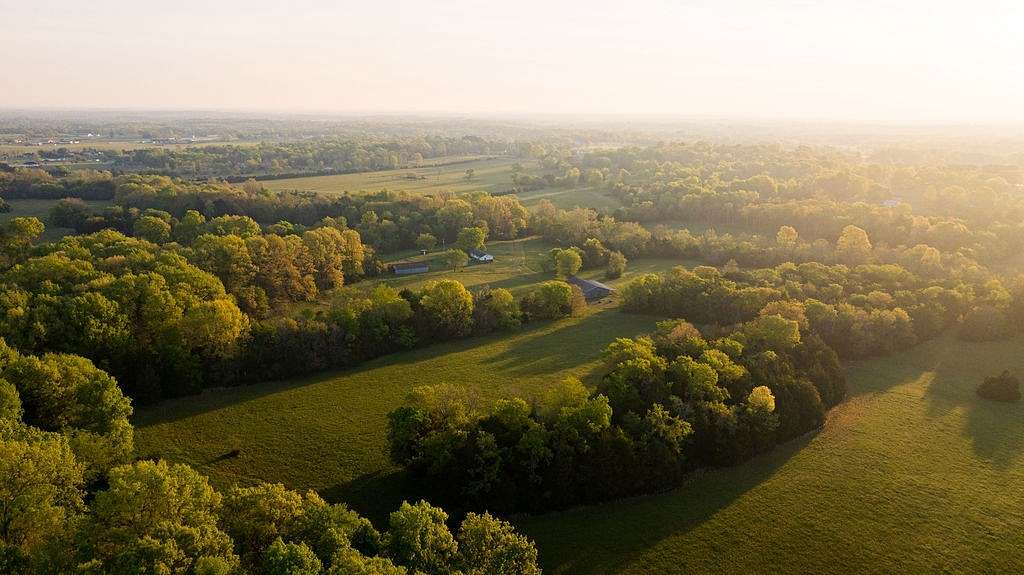 91.3 Acres of Land for Sale in Shelbyville, Tennessee